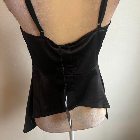 killstar zaria top sizse small black lace cami top with bow shark bite cut - Picture 5 of 6